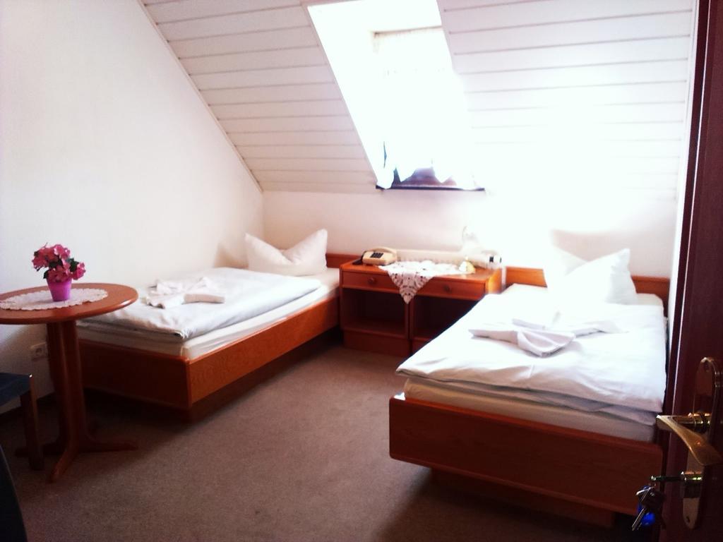 Mullers Hotel & Restaurant Erfurt Quarto foto